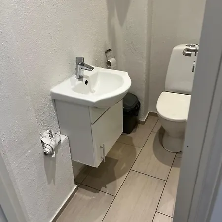 Mini 1 Hostel